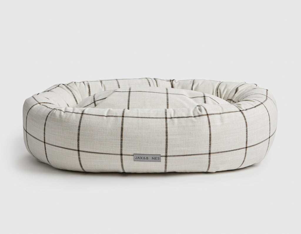 Social Club Pearl Donut Bed