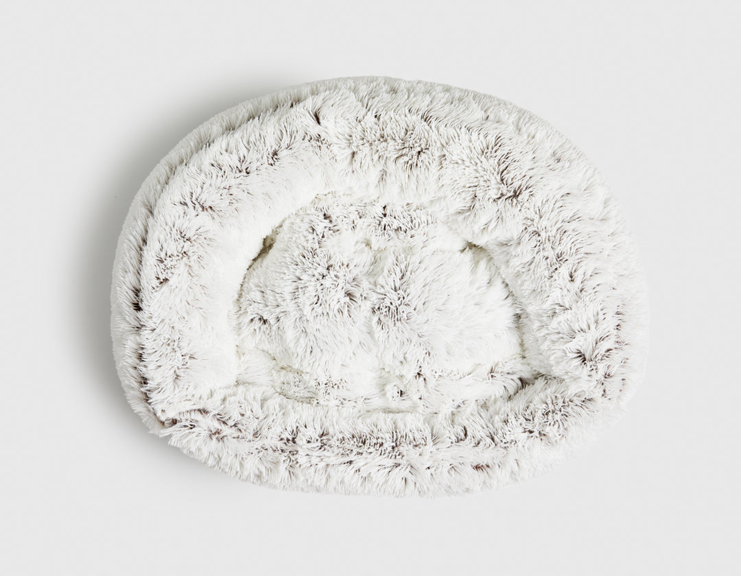 Jax & Bones Arctic Shag Napper Bed