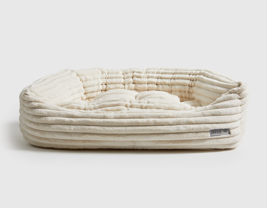 Luna Ivory Napper Bed